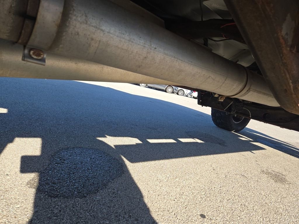 Used 2015 GMC Sierra 2500 SLT w/ Duramax Plus Package image 16