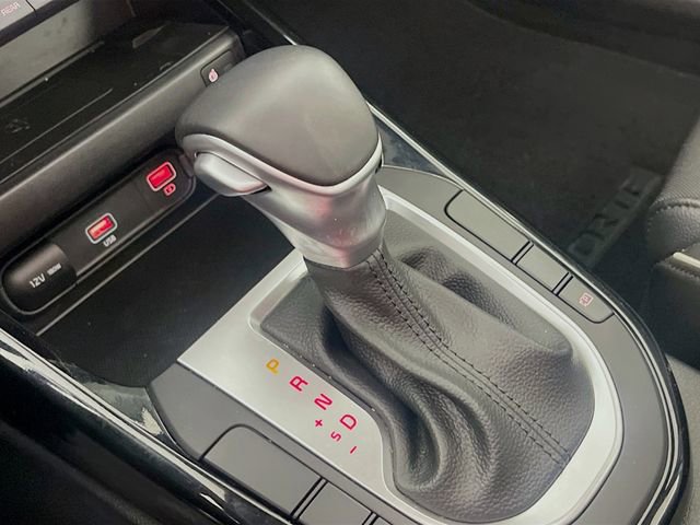 Used 2024 Kia Forte GT-Line w/ GT-Line Premium Package FWD image 18