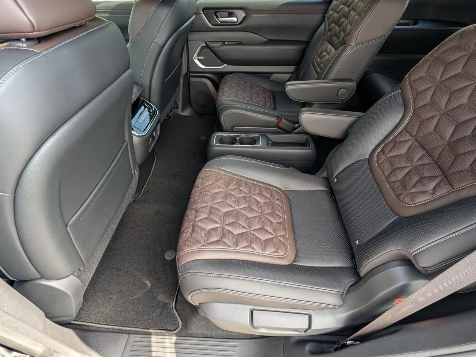 New 2026 Nissan Armada Platinum Reserve AWD/4WD image 12