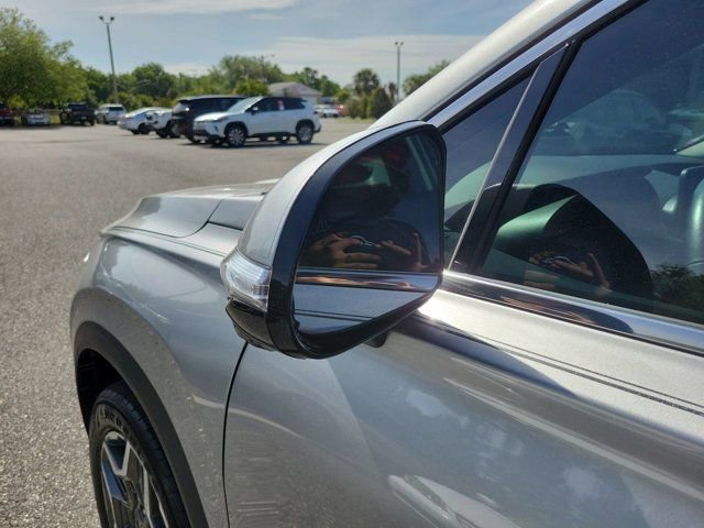Used 2023 Hyundai Santa Fe Limited AWD/4WD image 18