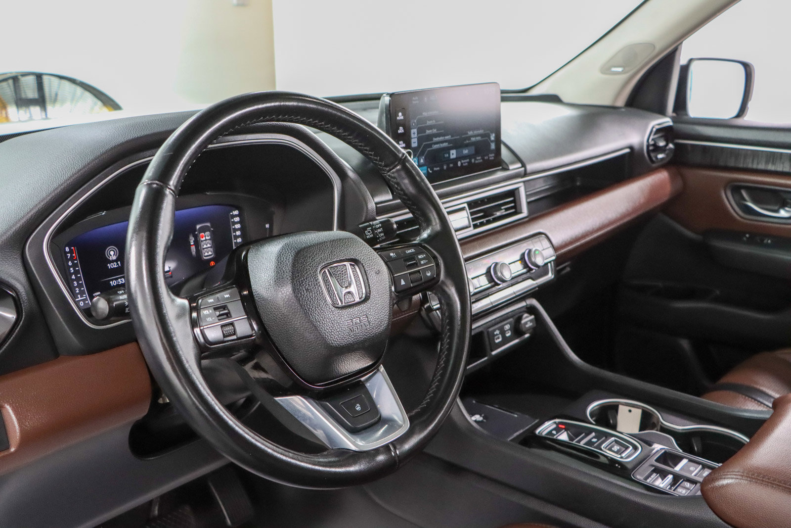 Used 2024 Honda Pilot Elite image 23