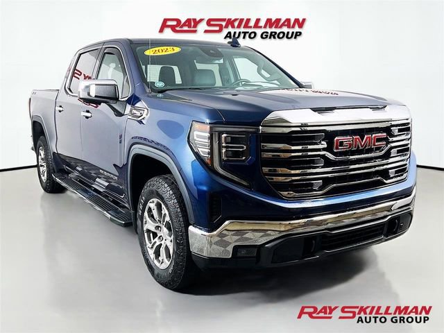 Used 2023 GMC Sierra 1500 SLT w/ SLT Convenience Package AWD/4WD image 1