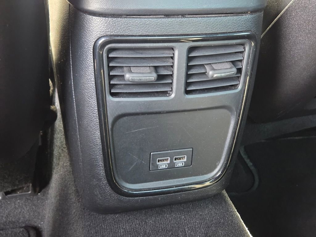 Used 2023 Dodge Charger R/T w/ Performance Handling Group RWD image 17