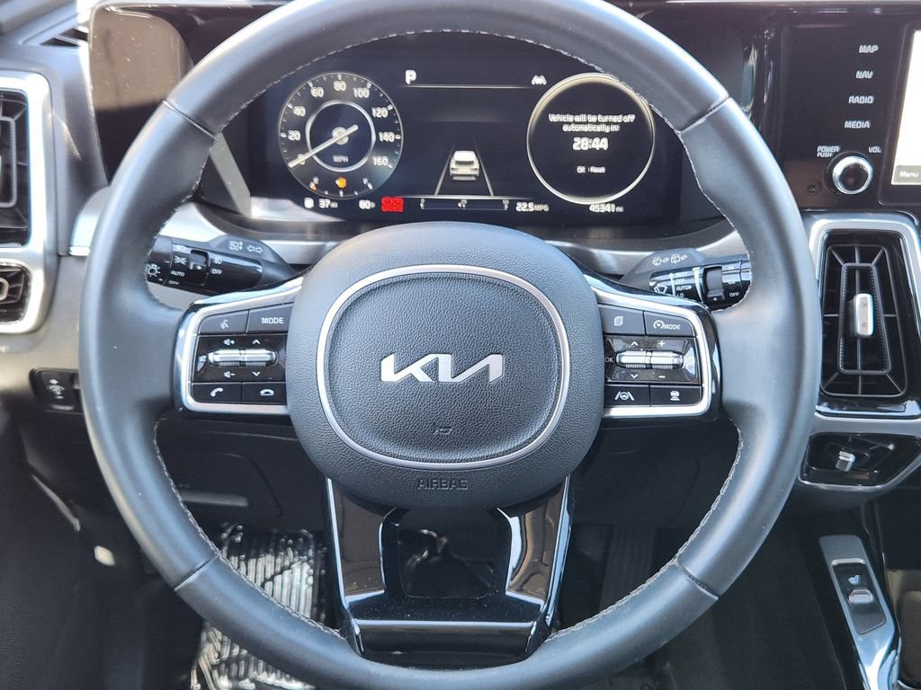 Certified 2023 Kia Sorento SX AWD/4WD image 24