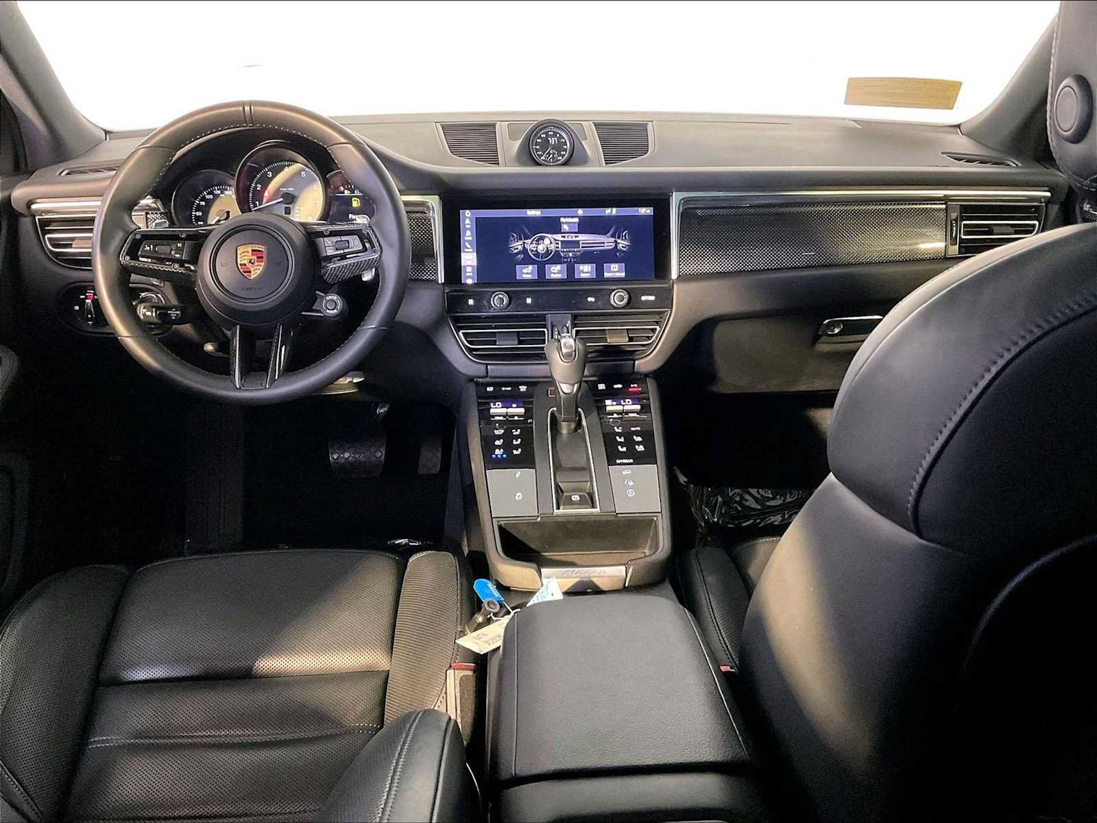 Certified 2024 Porsche Macan S AWD/4WD image 14