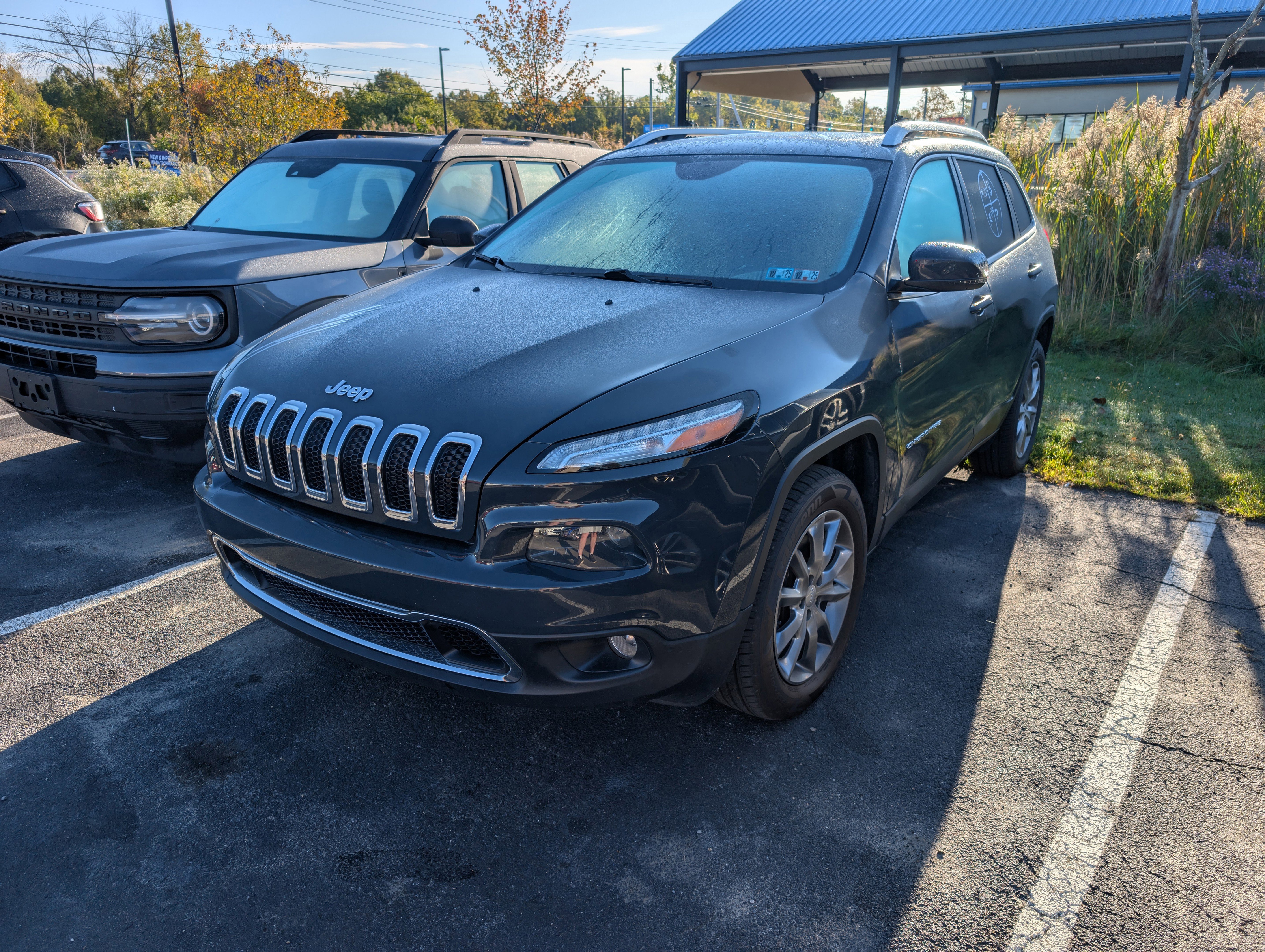 Used 2018 Jeep Cherokee Limited w/ Luxury Group