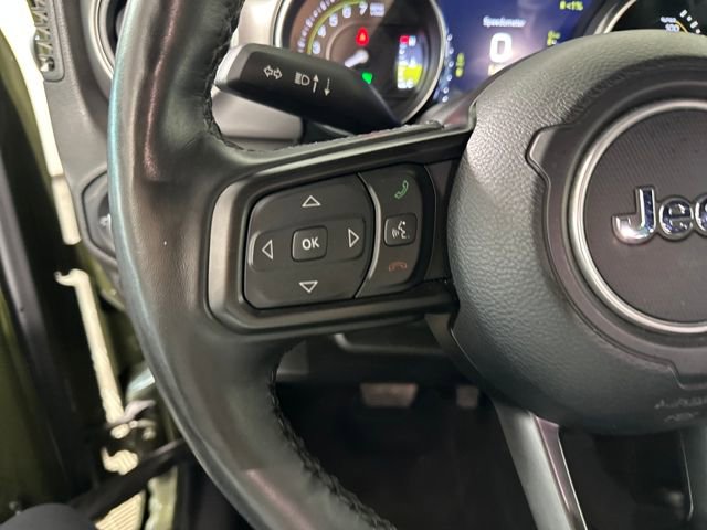 Used 2023 Jeep Wrangler Unlimited w/ Sun & Screen Package image 15