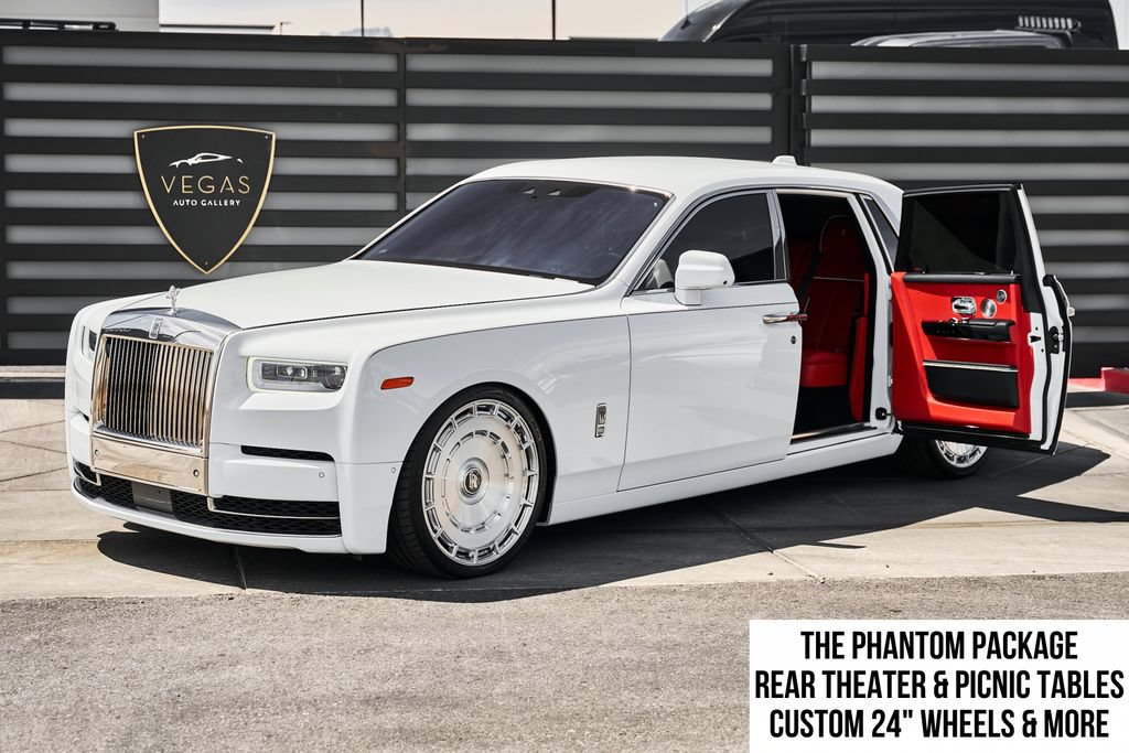 Used 2021 Rolls-Royce Phantom Sedan RWD image 1