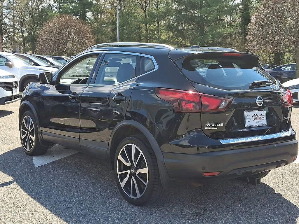 Used 2019 Nissan Rogue Sport SL w/ Premium Package AWD/4WD image 6