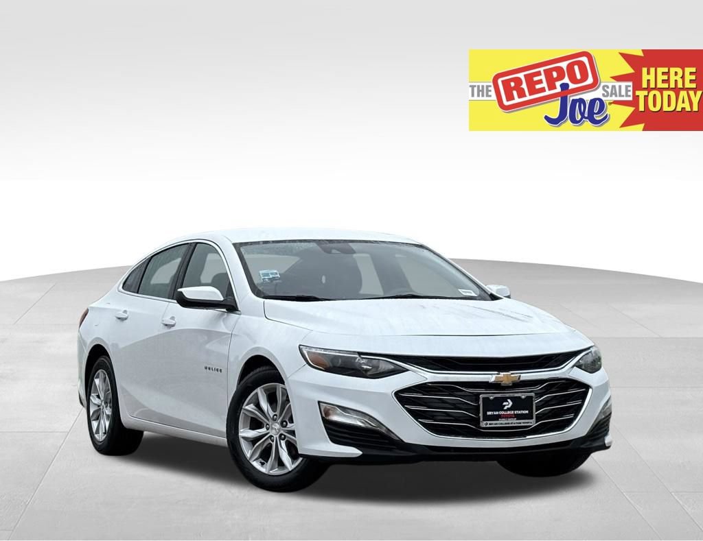 Used 2025 Chevrolet Malibu LT FWD image 1