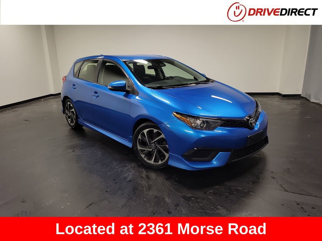 Used 2018 Toyota Corolla iM image 1