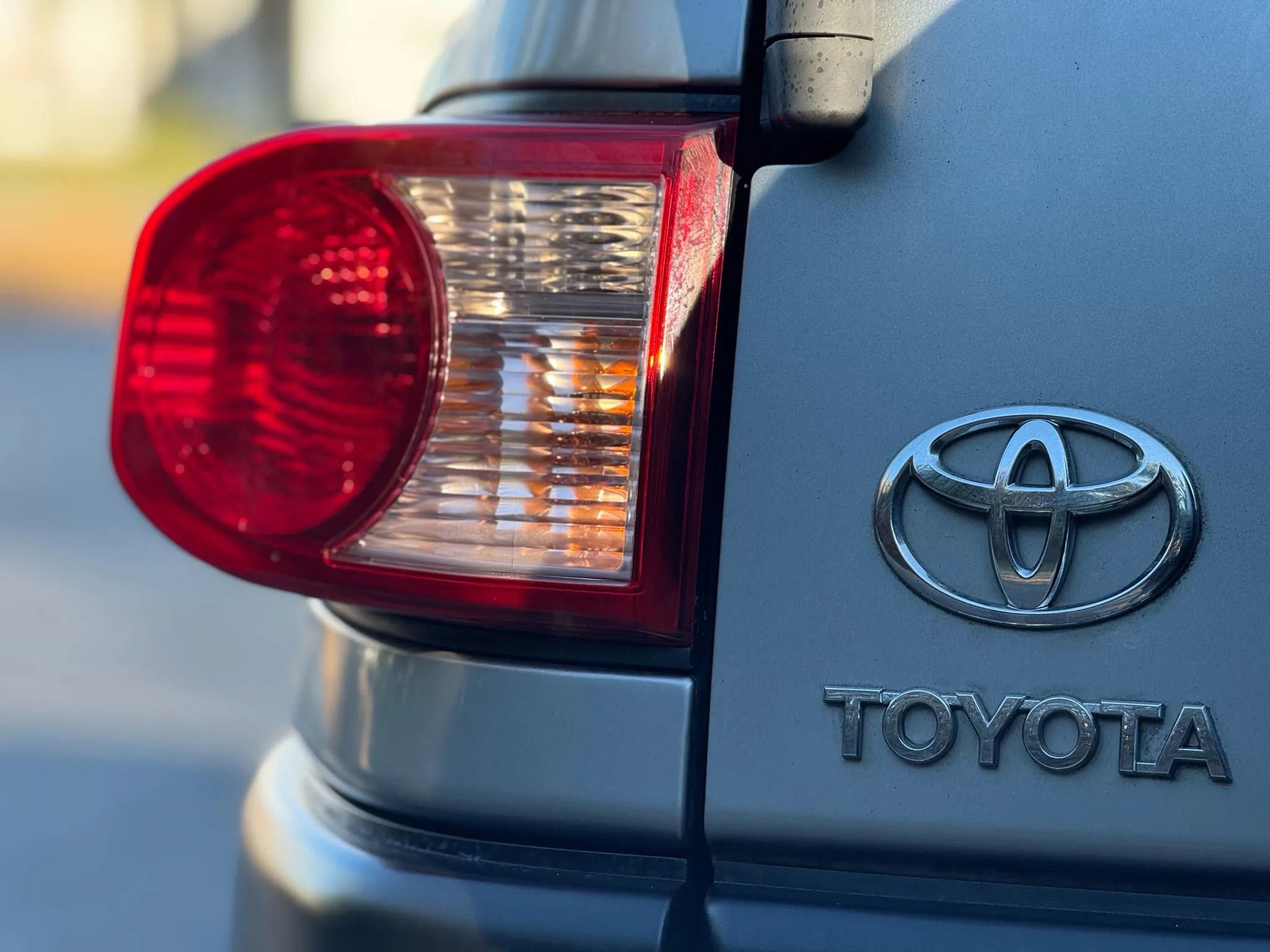 Used 2010 Toyota FJ Cruiser 4WD image 11