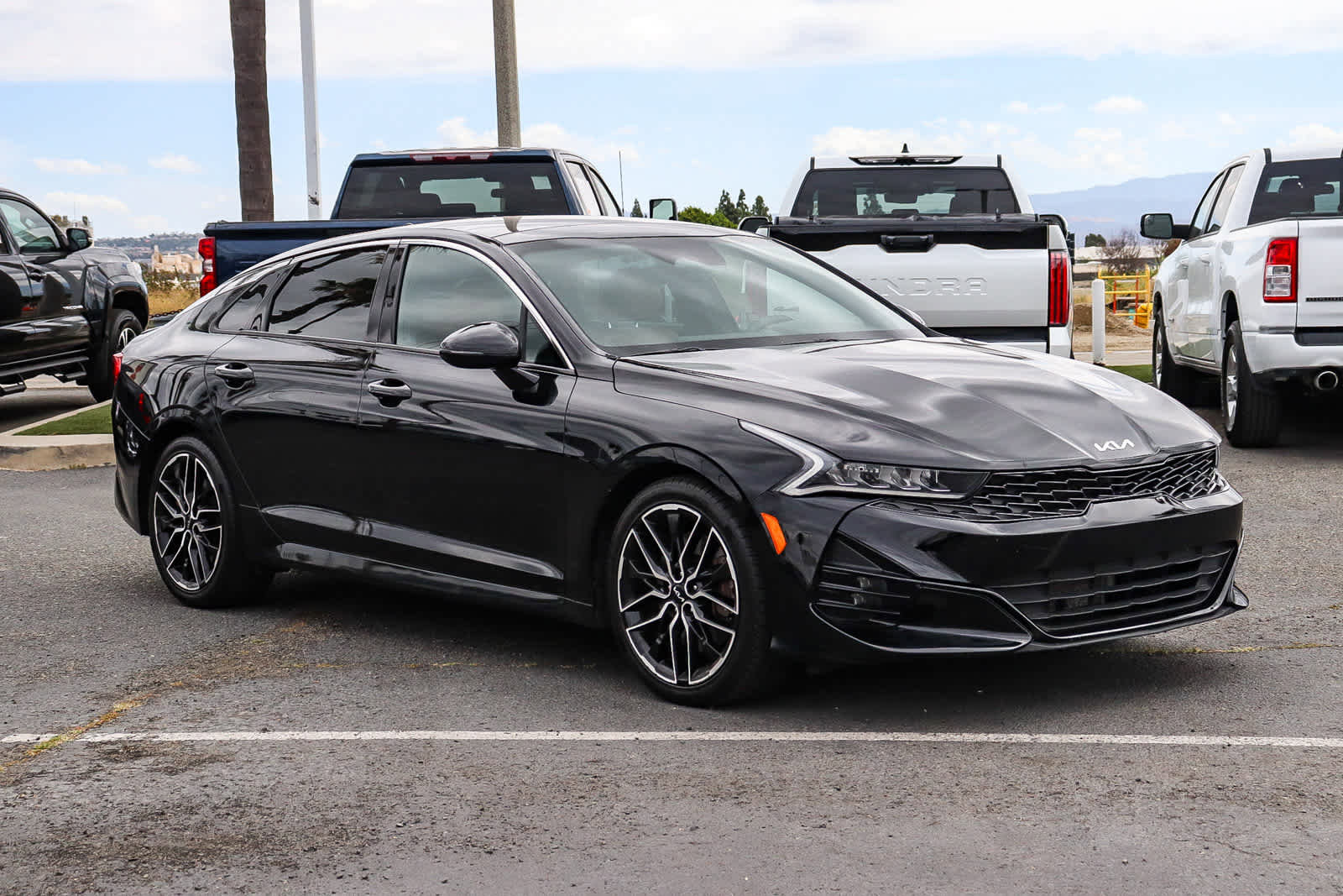 Used 2023 Kia K5 GT FWD image 3