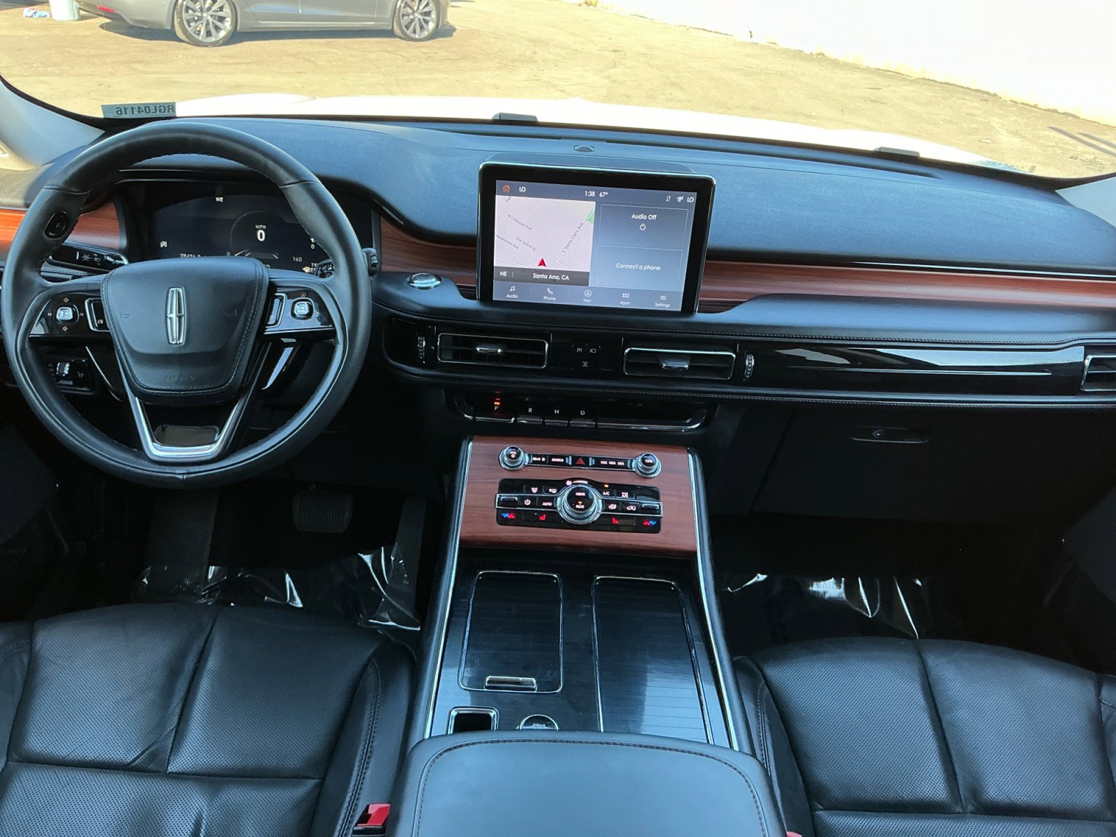 Used 2024 Lincoln Aviator Reserve AWD/4WD image 16