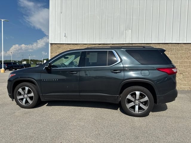 Used 2020 Chevrolet Traverse LT w/ LT Premium Package AWD/4WD image 8