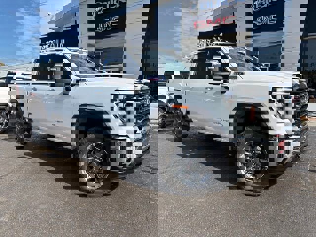 New 2026 GMC Sierra 2500 SLT image 3