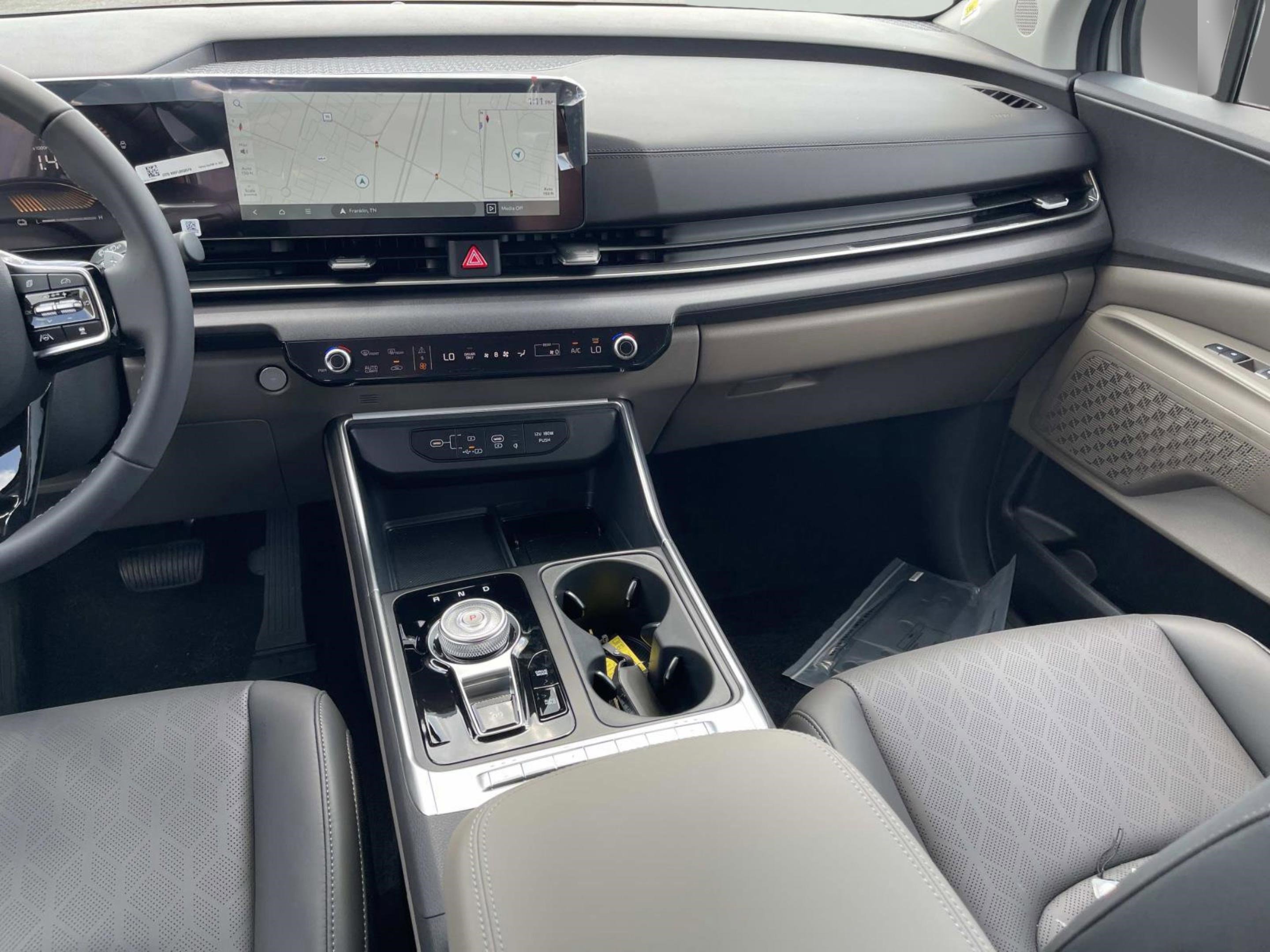 New 2026 Kia Carnival EX image 15