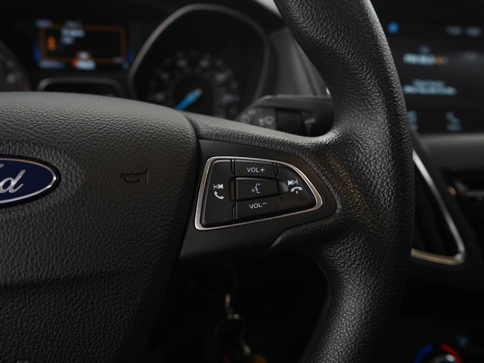 Used 2017 Ford Focus SEL w/ Interior Protection Package FWD image 25