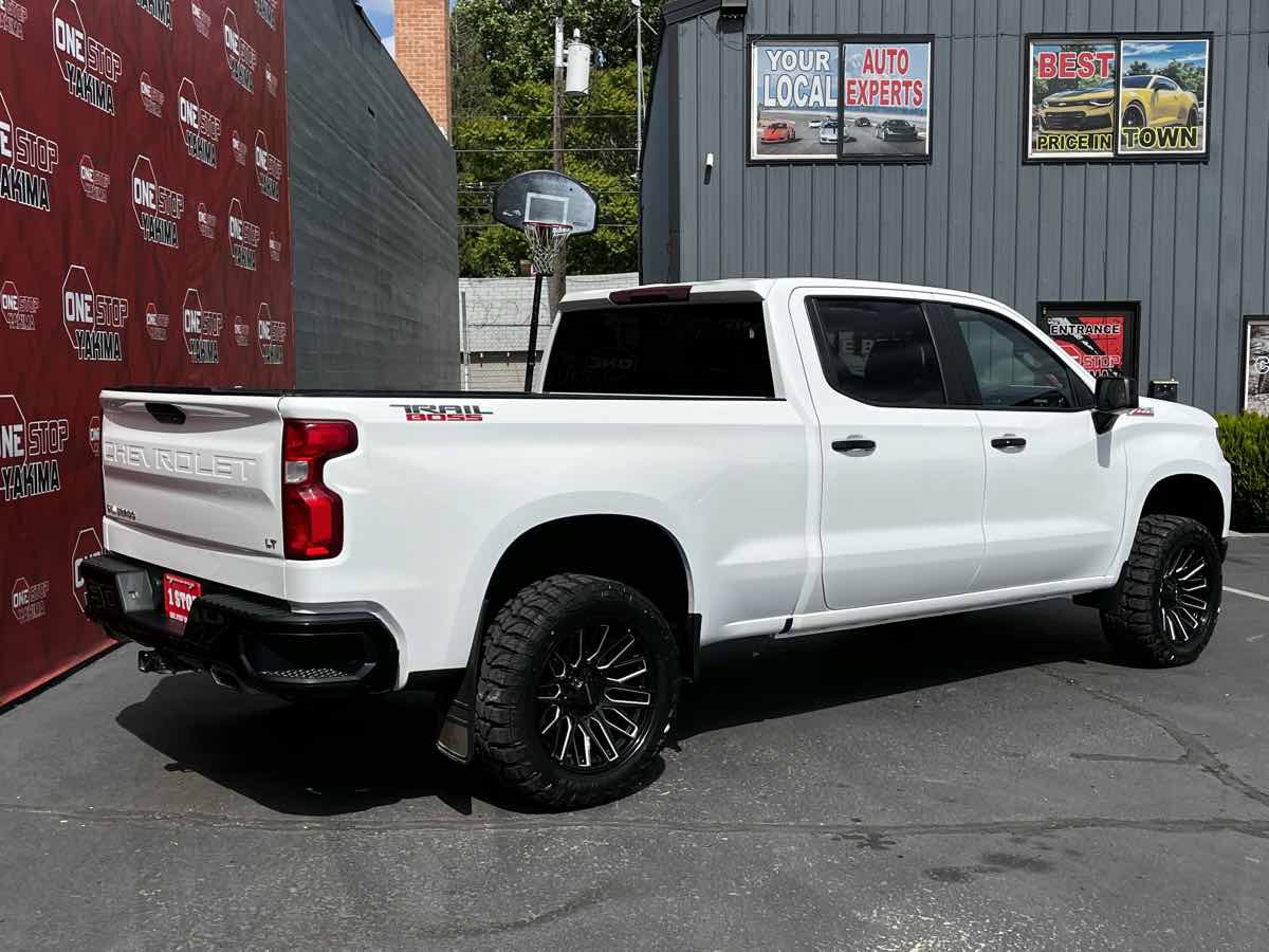 Used 2020 Chevrolet Silverado 1500 LT Trail Boss w/ Convenience Package AWD/4WD image 5