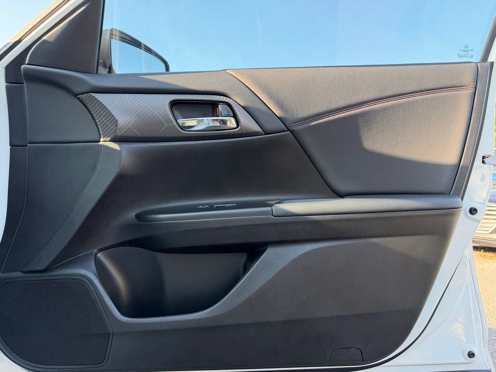 Used 2017 Honda Accord Sport Special Edition image 30