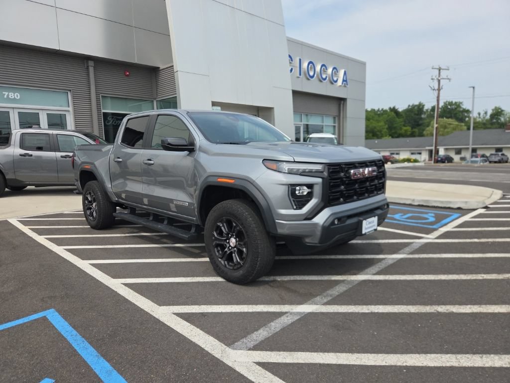 Used 2023 GMC Canyon Elevation w/ Convenience Package AWD/4WD image 7