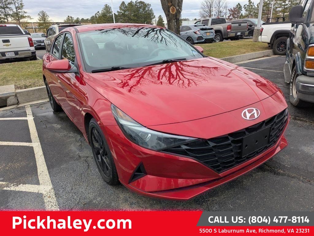 Used 2021 Hyundai Elantra SEL w/ Cargo Package image 1