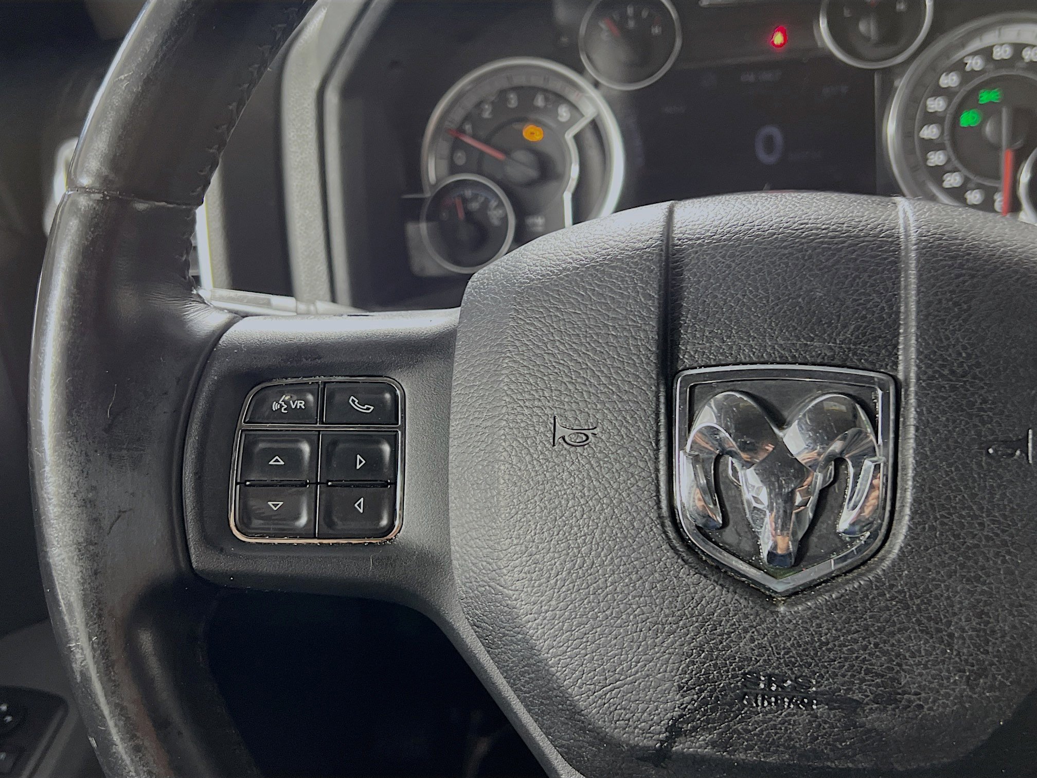 Used 2015 RAM 1500 Lone Star image 19