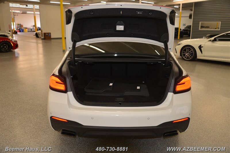 Used 2023 BMW 530e w/ M Sport Package RWD image 42