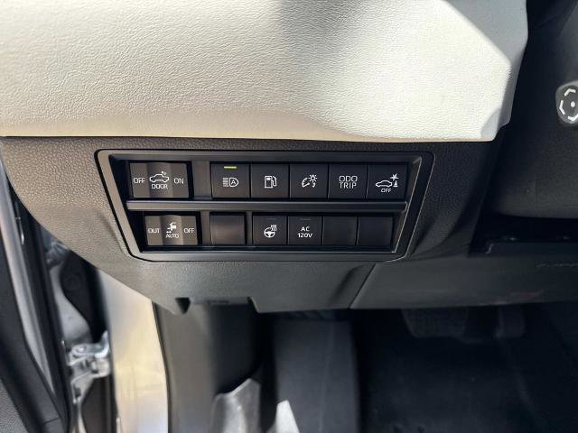 Used 2023 Toyota Tundra Capstone AWD/4WD image 25
