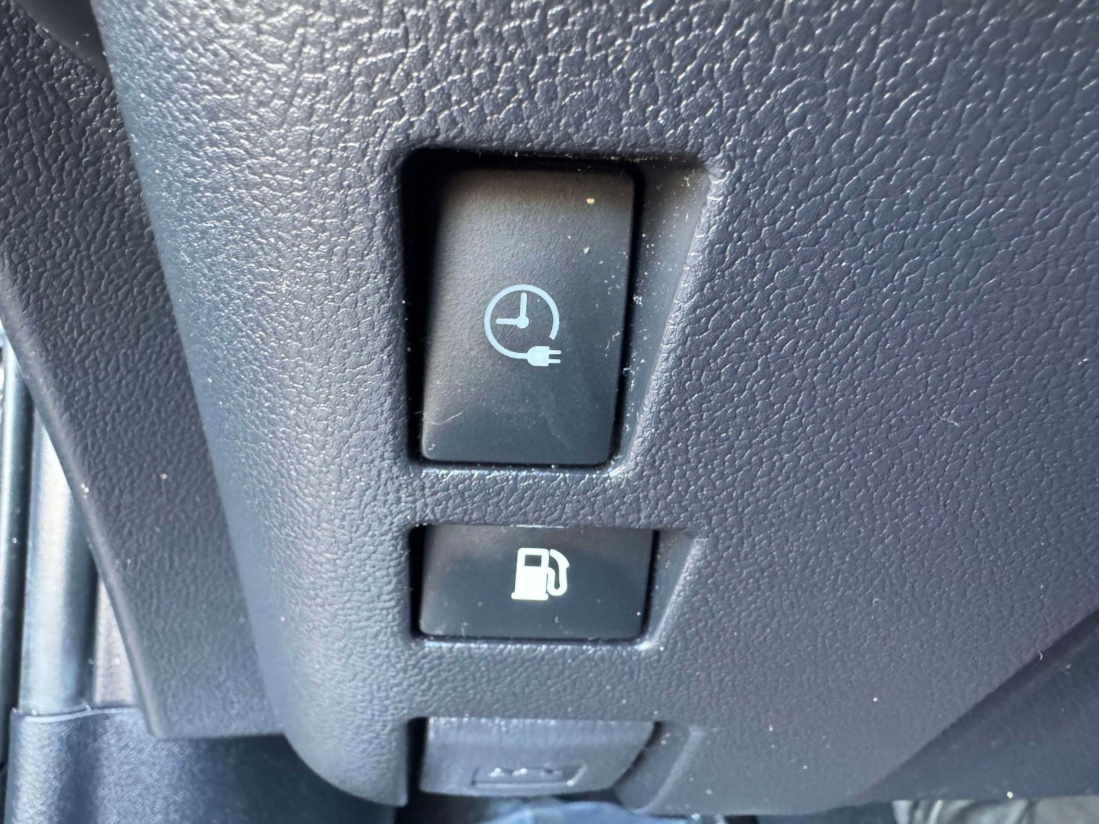 Certified 2021 Toyota Prius Prime XLE image 25