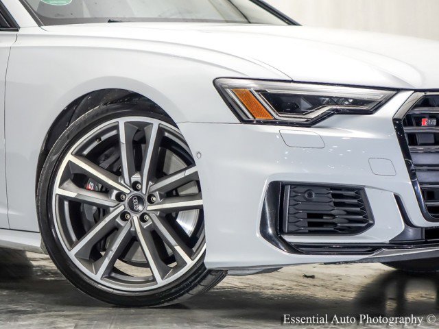 Used 2020 Audi S6 Premium Plus w/ Black Optic Package image 3