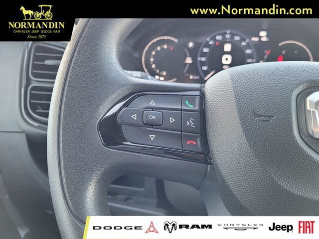 Used 2025 RAM ProMaster 2500 w/ U-Haul Equipment Group FWD image 13