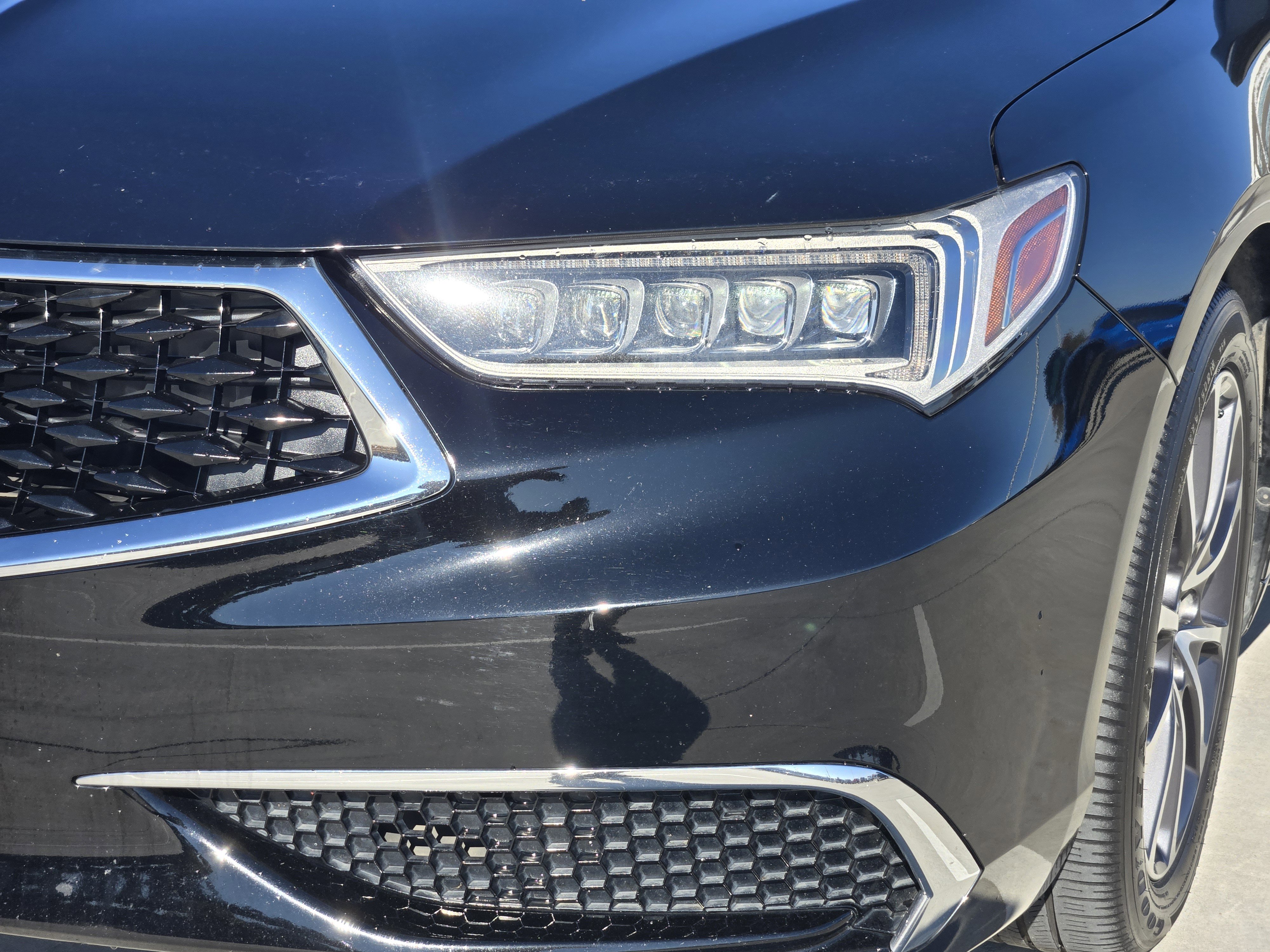 Certified 2018 Acura TLX V6 w/ Technology Package image 6