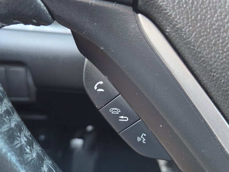 Used 2013 Honda CR-V EX-L image 29
