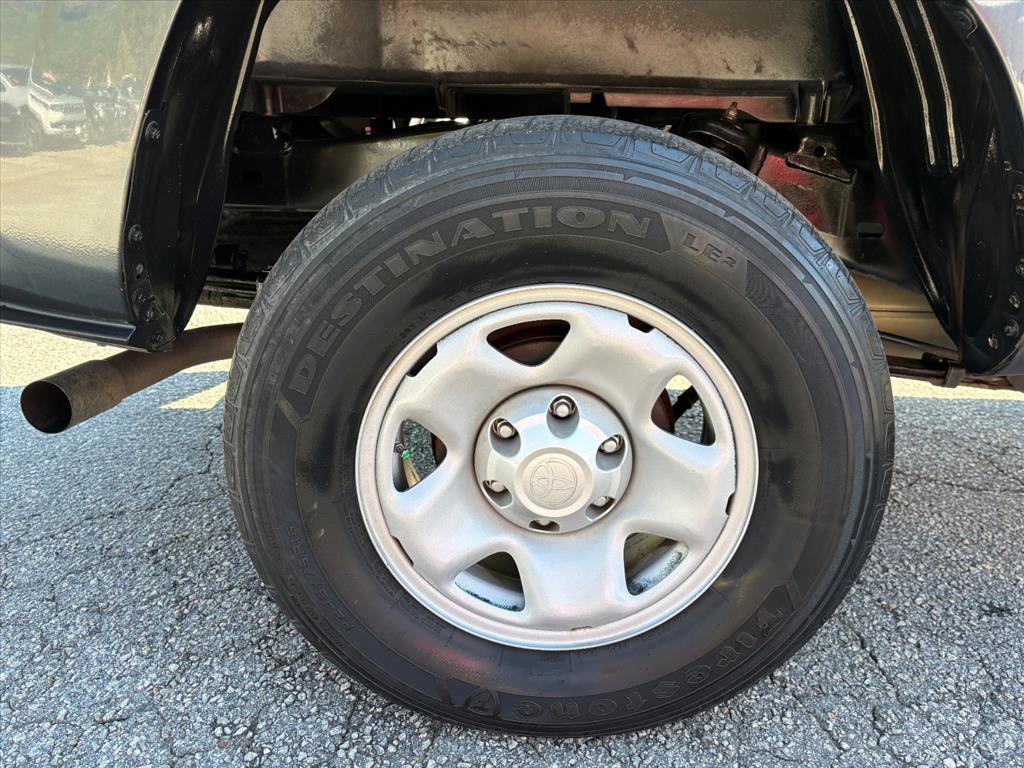 Used 2022 Toyota Tacoma SR AWD/4WD image 26