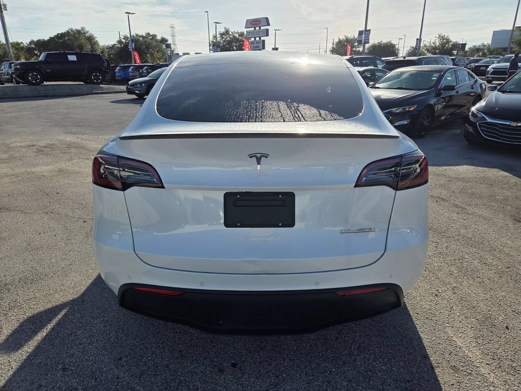 Used 2022 Tesla Model Y Performance AWD/4WD image 12