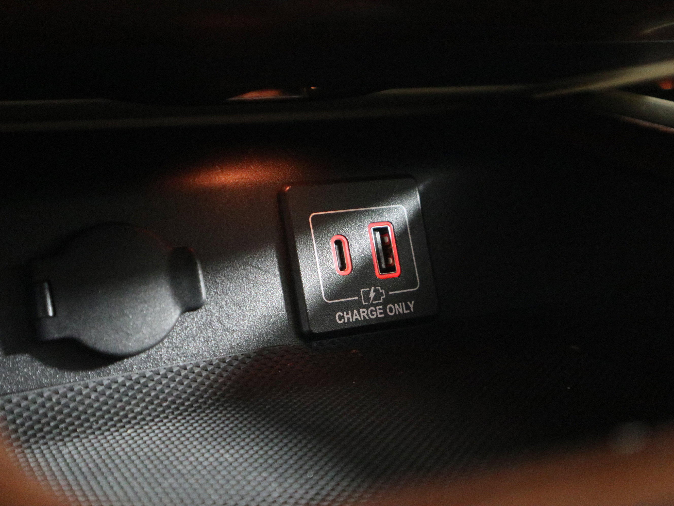 Used 2019 Nissan Pathfinder Platinum AWD/4WD image 35