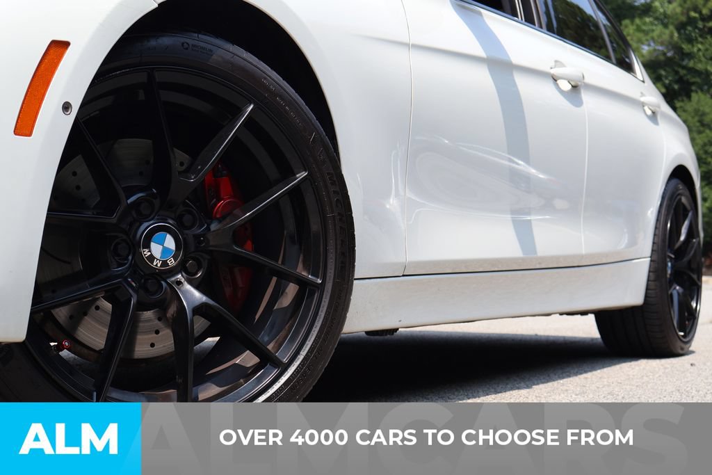 Used 2017 BMW 340i Sedan RWD image 3