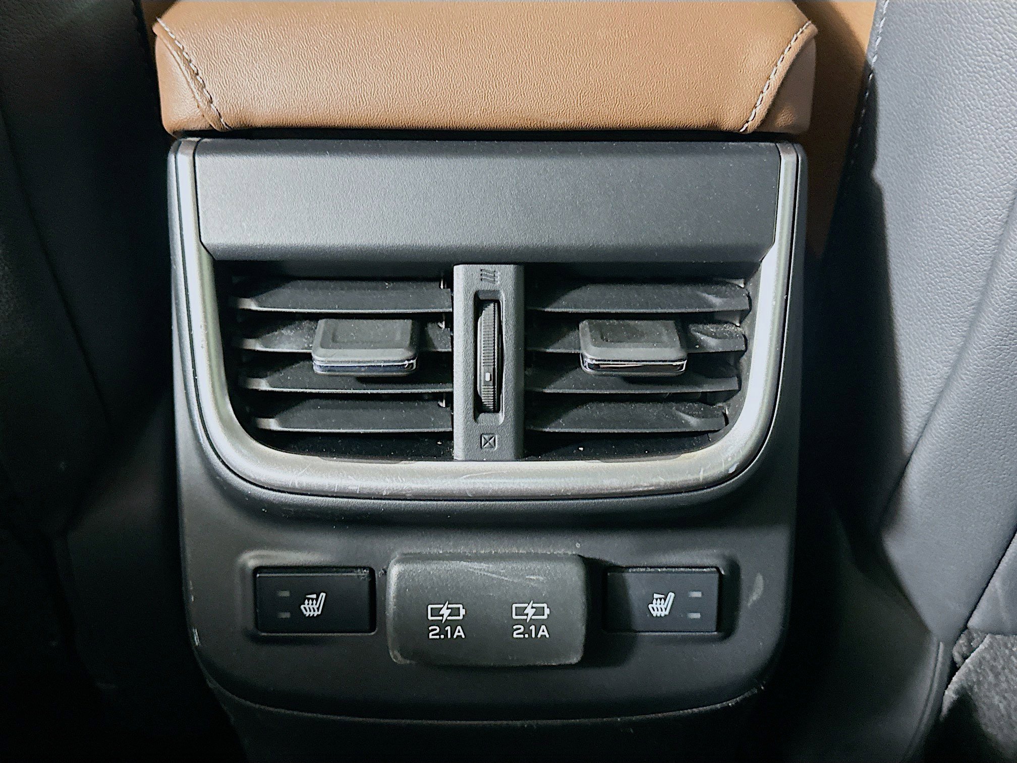 Used 2020 Subaru Outback Touring AWD/4WD image 29