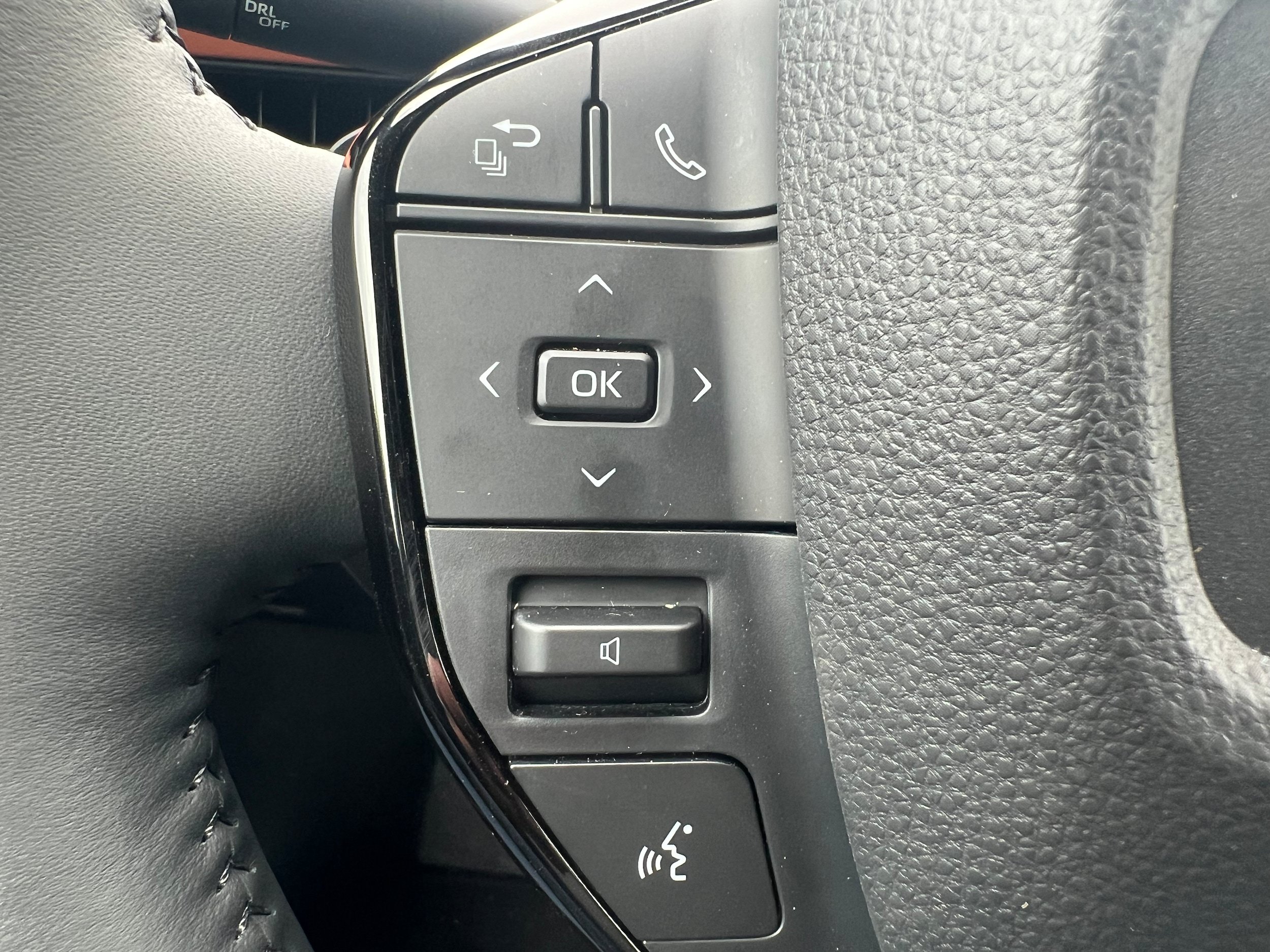Used 2026 Subaru Uncharted AWD image 21