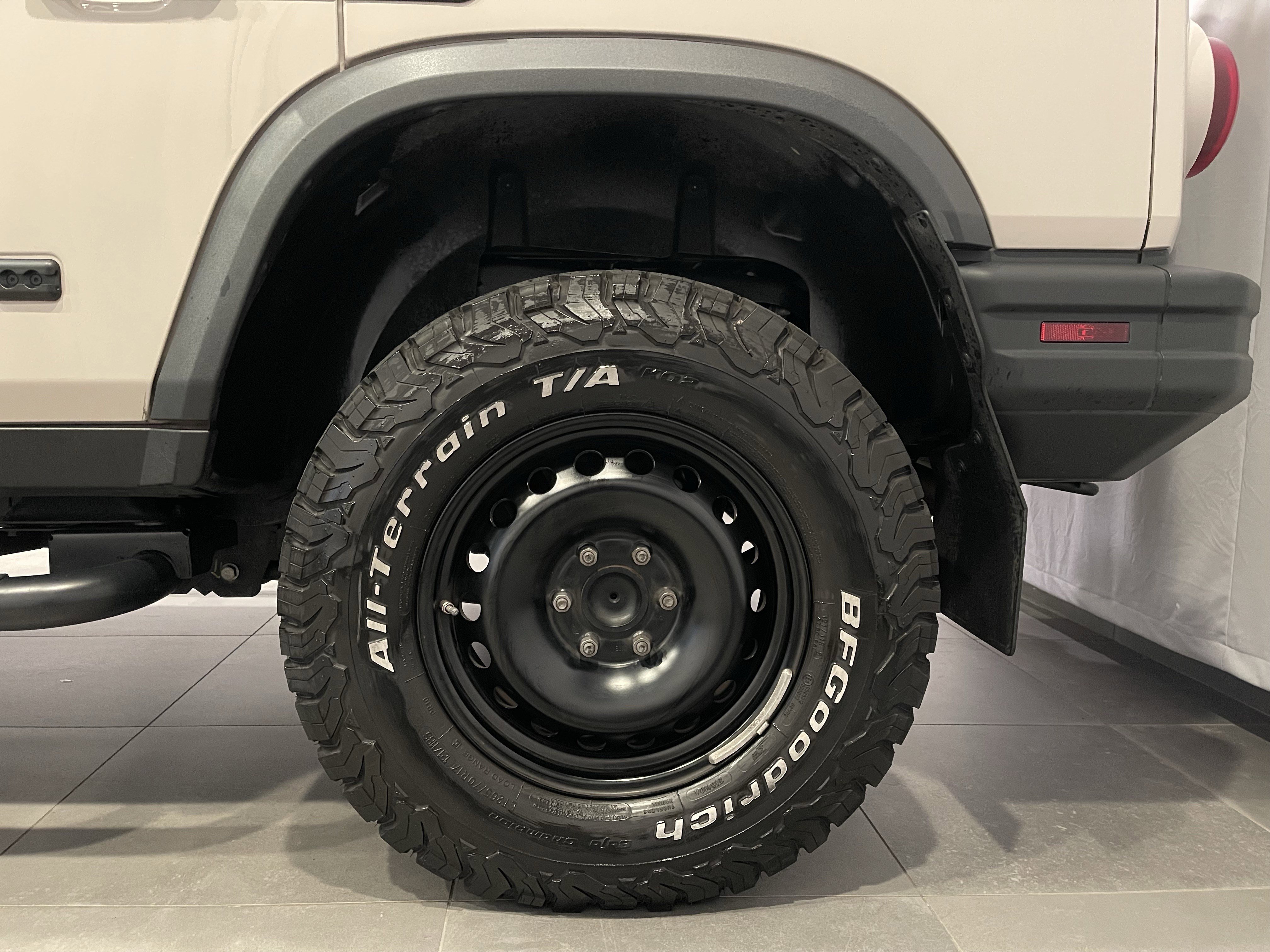 Used 2024 INEOS Grenadier image 8