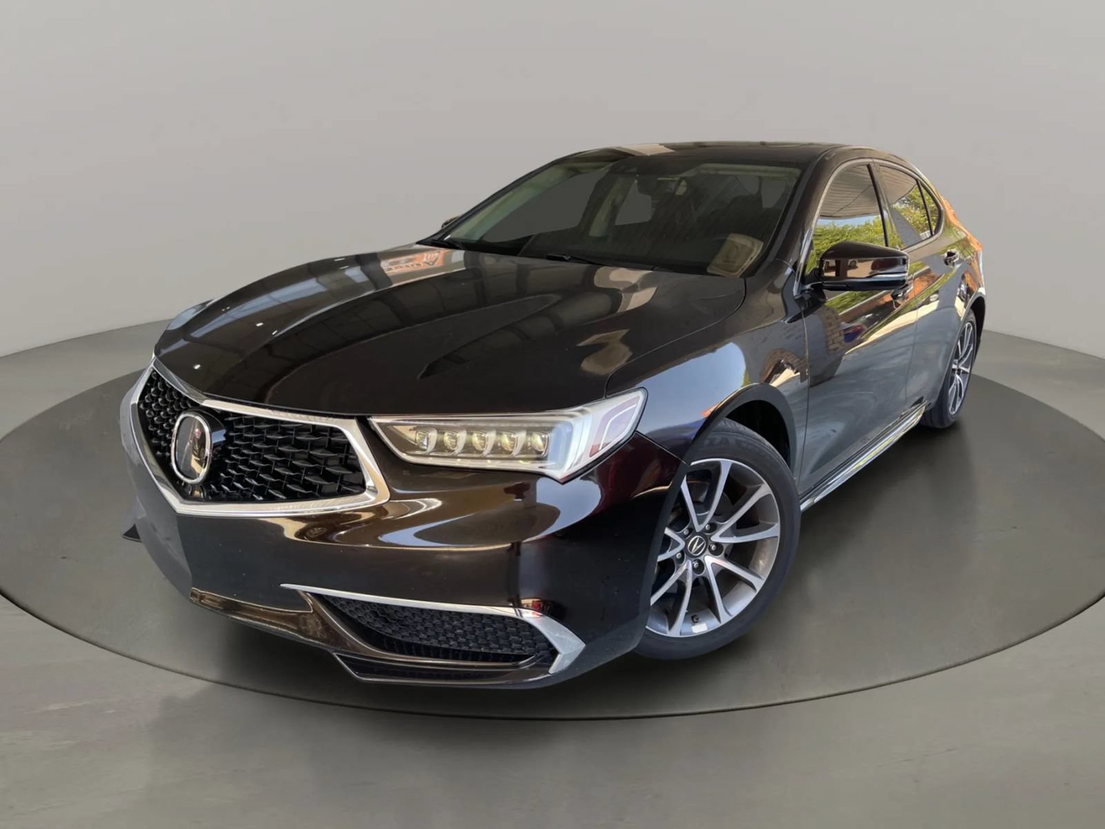 Used 2018 Acura TLX w/ Technology Package FWD image 1