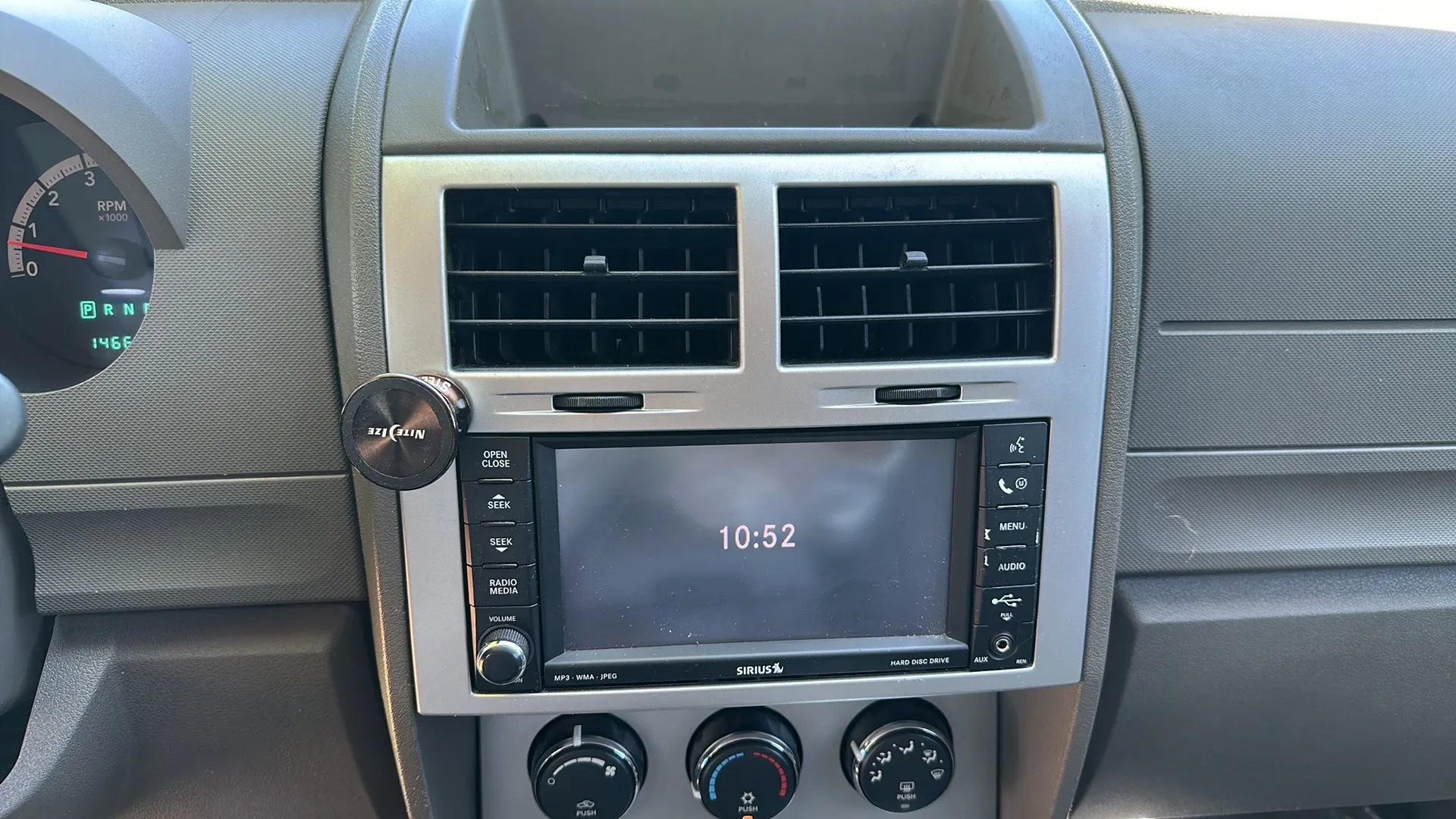 Used 2008 Dodge Nitro SXT image 31