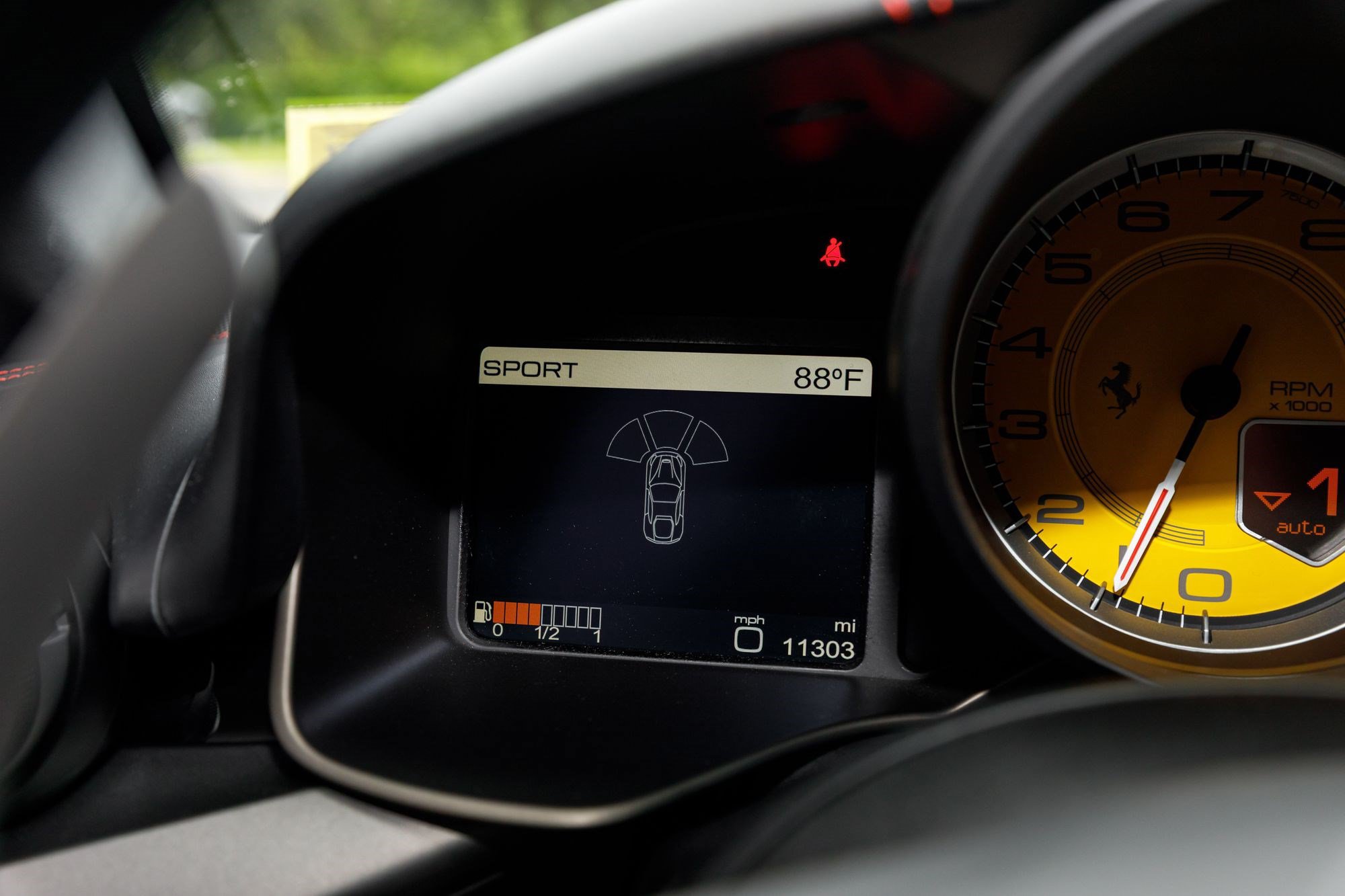 Used 2014 Ferrari F12 Berlinetta RWD image 25