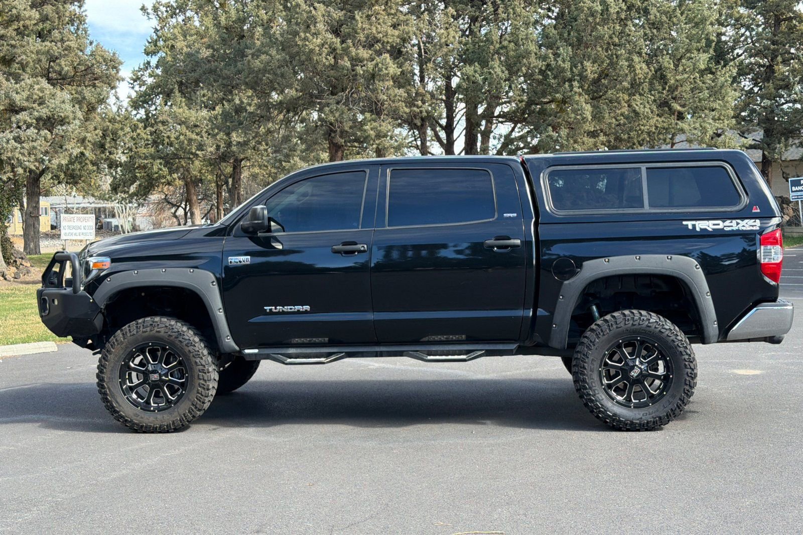 Used 2018 Toyota Tundra SR5 w/ TRD Off Road Package image 7