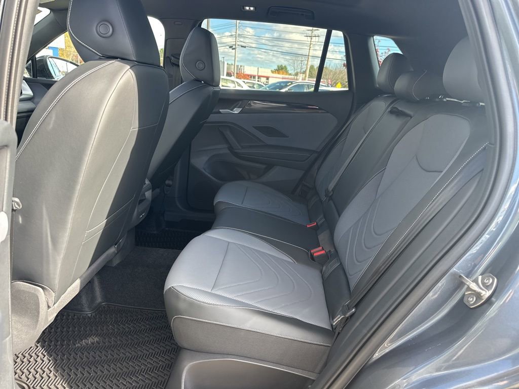 New 2026 Volkswagen Tiguan SE R-Line image 24