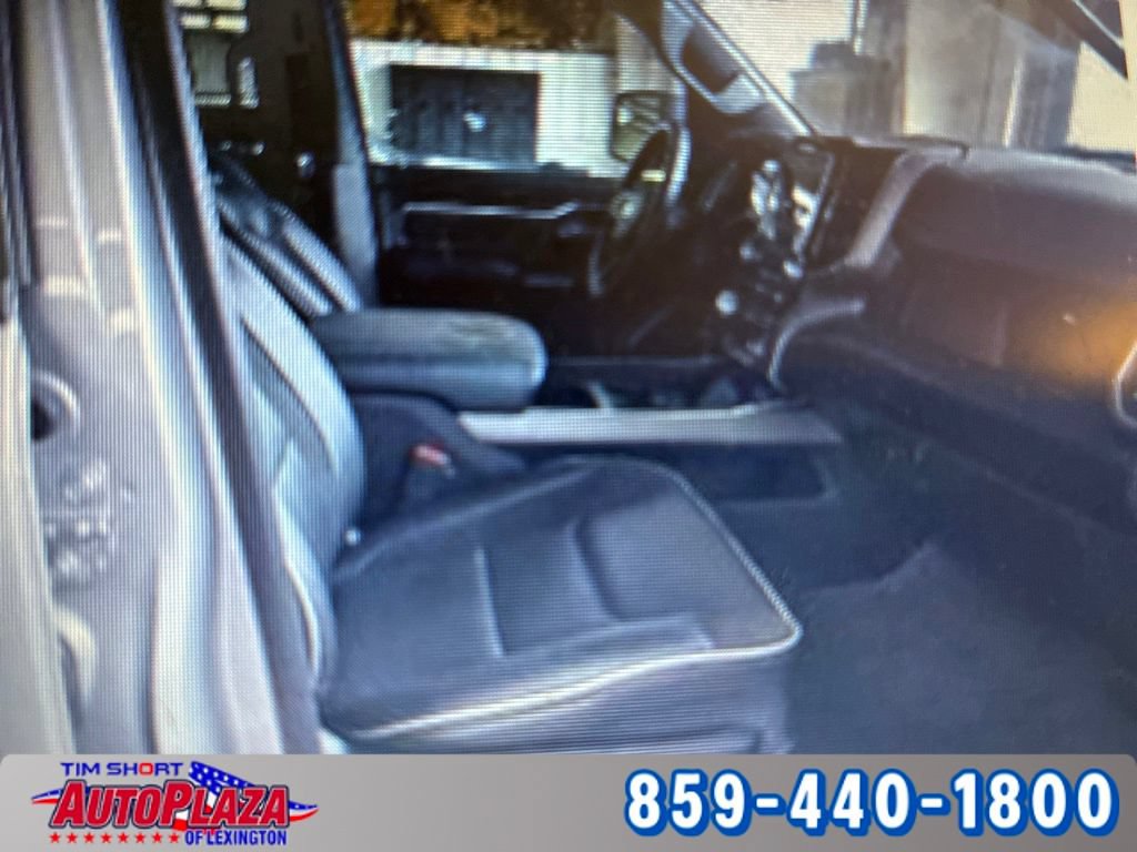Used 2024 RAM 1500 Laramie AWD/4WD image 10
