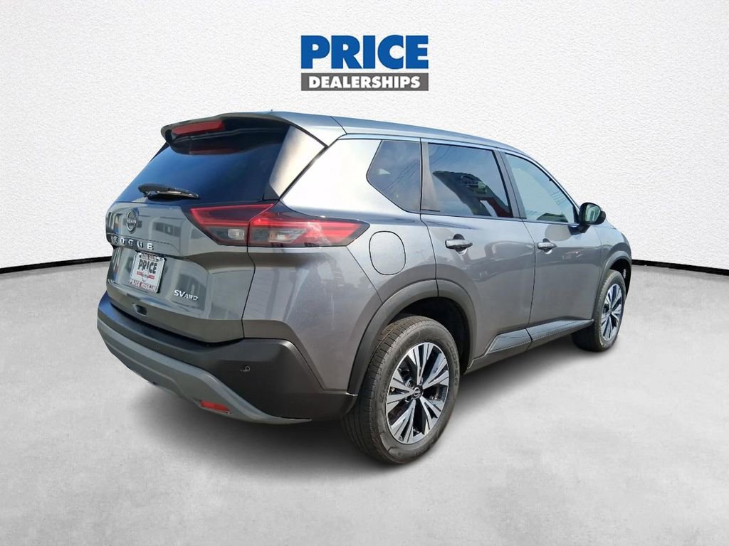 Used 2023 Nissan Rogue SV AWD/4WD image 3
