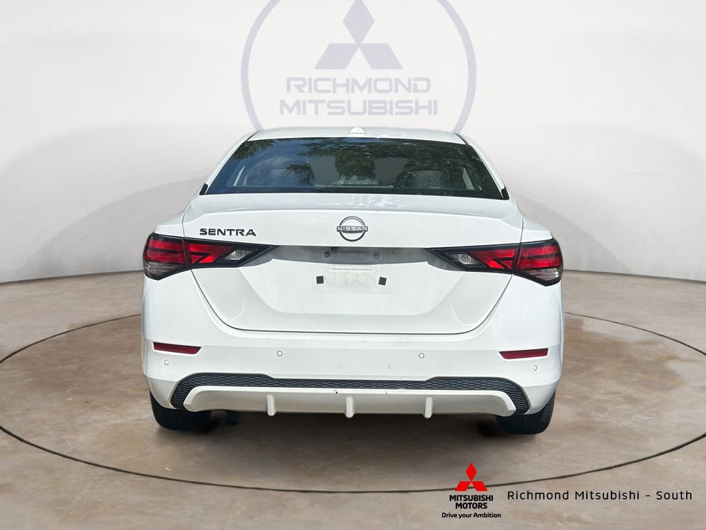 Used 2025 Nissan Sentra SV FWD image 4
