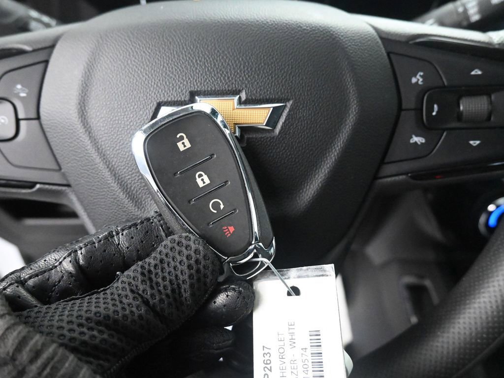 Used 2025 Chevrolet TrailBlazer LT w/ Driver Confidence Package image 33